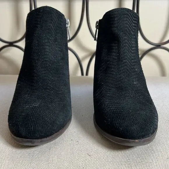 Lucky Brand Pardina black suede leather heel ankle boots with zipper size 9 - Picture 2 of 10